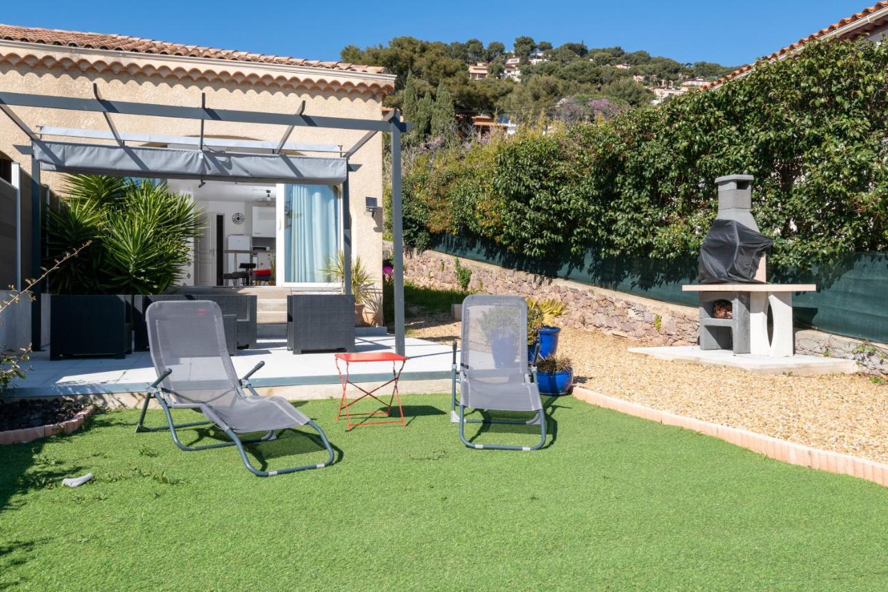 Face A La Mer Superbe Villa Terrasse Barbecue Le Pradet Carqueiranne Bagian luar foto